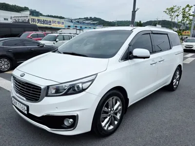 Kia Canival 2017, 165885 км, за 9700000 KRW - фото 1