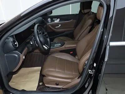 Mercedes-Benz E-Class 2021, 73400 км, за 259000 CNY - фото 31