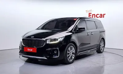 Kia Canival · 2020 год