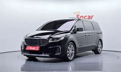 Kia Canival · 2019 год