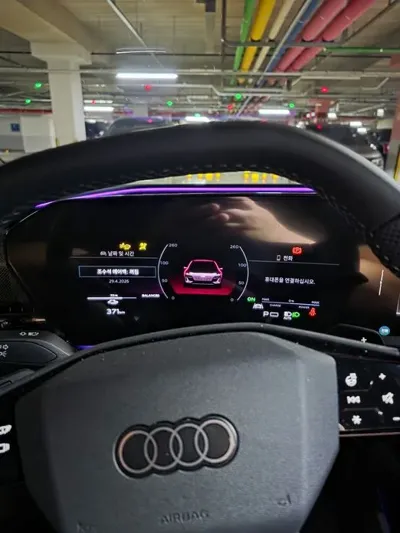 Audi A6 e-tron 2025, 13000 км, за 79630000 KRW - фото 13