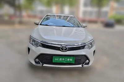 Toyota Camry 2016, 65700 км, за 66044.48 CNY