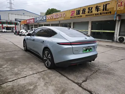 Nio ET5 2024, 71000 км, за 116800 CNY - фото 4