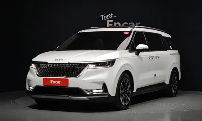 Kia Canival · 2023 год