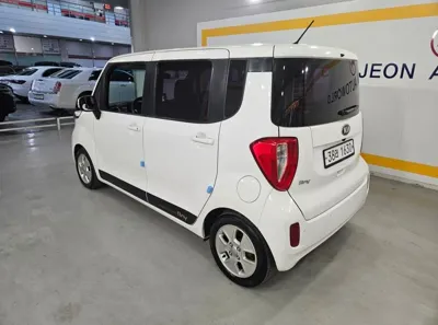 Kia Ray 2015, 188371 км, за 3900000 KRW