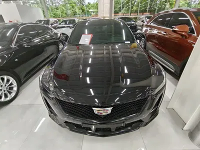 Cadillac CT5 2022, 30000 км, за 146800 CNY