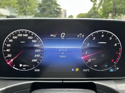 Mercedes-Benz C-Class 2023, 35000 км, за 183800 CNY - фото 8