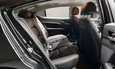 Hyundai Avante 2018, 103224 км, за 8800000 KRW - фото 11