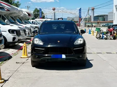 Porsche Cayenne 2010, 210000 км, за 139800 CNY