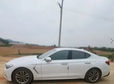 Genesis G70 2018, 248131 км, за 9790000 KRW