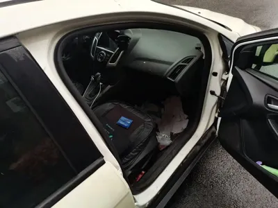 Ford Focus 2015, 171100 км, за 21100 CNY - фото 20
