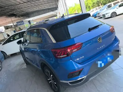 Volkswagen T-Roc 2022, 25000 км, за 99800 CNY - фото 3