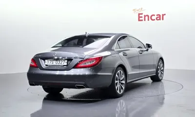 Mercedes-Benz CLS-Class 2016, 86048 км, за 17500000 KRW