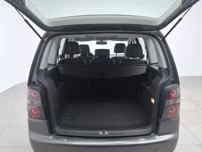 Volkswagen Touran 2014, 78700 км, за 23900 CNY - фото 16