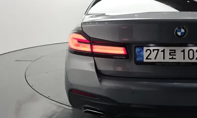 BMW 5-Series 2023, 31890 км, за 39890000 KRW - фото 23