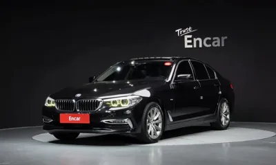 BMW 5-Series · 2018 год
