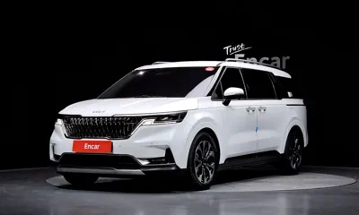 Kia Canival · 2023 год
