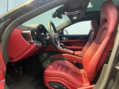 Porsche Panamera 2023, 31000 км, за 688800 CNY - фото 7