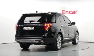 Ford Explorer 2017, 59543 км, за 17700000 KRW