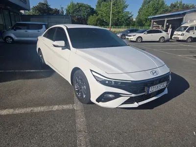 Hyundai Avante · 2024 год