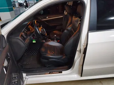 Volkswagen Lavida 2017, 101400 км, за 39800 CNY - фото 8