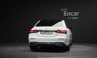 Mercedes-Benz E-Class 2022, 54297 км, за 42900000 KRW