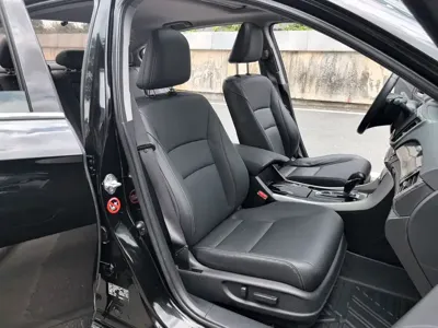 Honda Accord 2016, 120000 км, за 71800 CNY - фото 33
