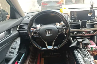 Honda Accord 2018, 72000 км, за 90460.58 CNY - фото 10