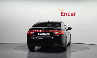 Hyundai Grandeur 2014, 238731 км, за 3900000 KRW