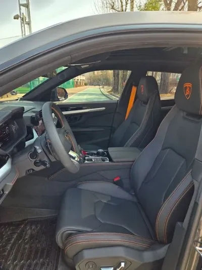 Lamborghini Urus 2025, 7211 км, за 371650000 KRW - фото 9