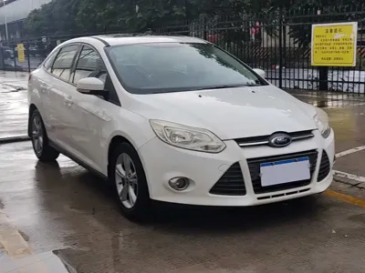 Ford Focus 2015, 119000 км, за 13799 CNY