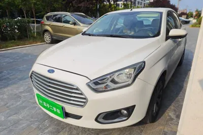 Ford Escort 2015, 146700 км, за 21495.18 CNY - фото 1