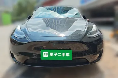 Tesla Model Y 2022, 21800 км, за 187420.18 CNY