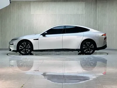 Xpeng P7 2021, 78000 км, за 89800 CNY