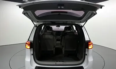 Kia Canival 2019, 51497 км, за 14500000 KRW - фото 20