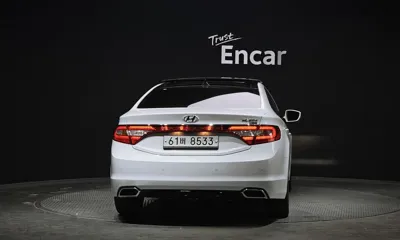 Hyundai Grandeur 2015, 134987 км, за 7900000 KRW