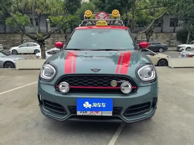 MINI Mini JCW Countryman 2020, 52200 км, за 158000 CNY