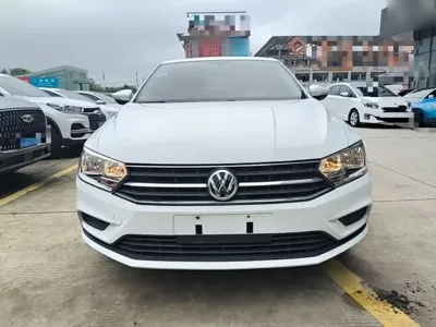 Volkswagen Bora 2018, 62200 км, за 34200 CNY