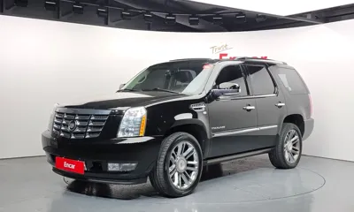 Cadillac Escalade · 2012 год