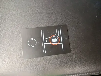 Tesla Model Y 2023, 54100 км, за 164400 CNY - фото 9