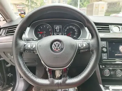 Volkswagen Magotan 2019, 72600 км, за 90200 CNY - фото 3