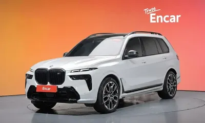 BMW X7 · 2025 год