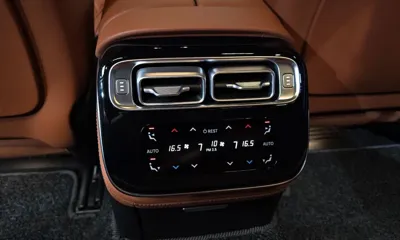 Mercedes-Benz S-Class 2022, 59861 км, за 83000000 KRW - фото 31