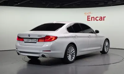 BMW 5-Series 2019, 233828 км, за 17000000 KRW