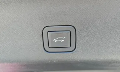 Cadillac Escalade 2023, 5188 км, за 125000000 KRW - фото 30