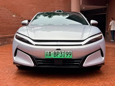BYD 汉L 2025, 19000 км, за 186800 CNY