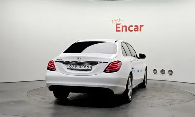 Mercedes-Benz C-Class 2017, 90519 км, за 12700000 KRW
