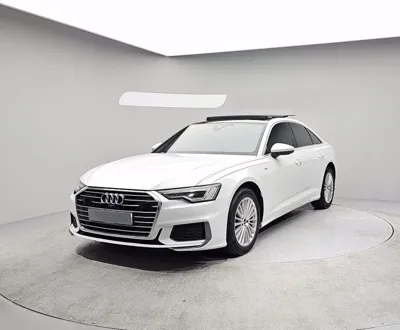 Audi A6 · 2021 год
