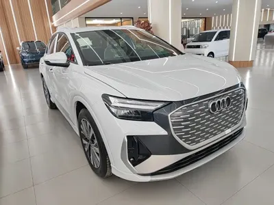 Audi Q4 e-tron 2026, 100 км, за 160000 CNY