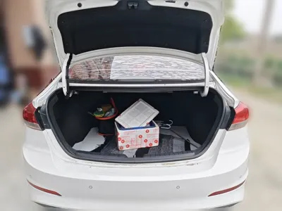 Hyundai Elantra (6th Generation 2019, 29900 км, за 56485.27 CNY - фото 16
